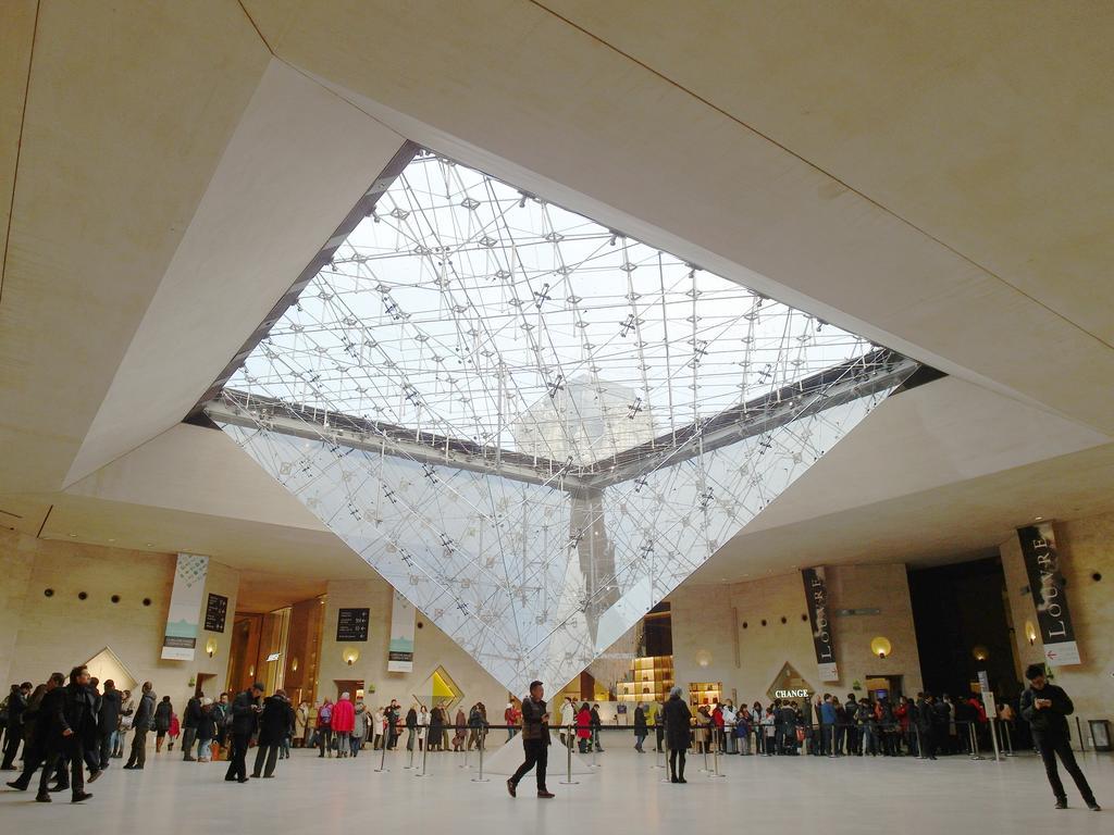 Chambre D Hote : Louvre Elegant Apt Suite Paris Exterior foto