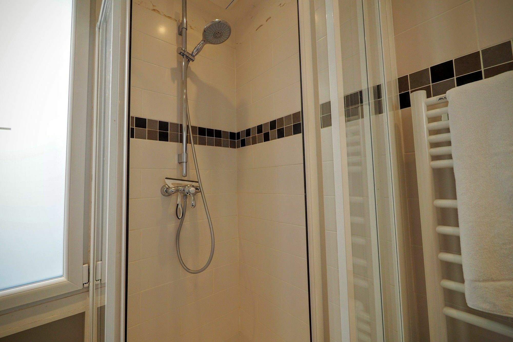 Chambre D Hote : Louvre Elegant Apt Suite Paris Exterior foto