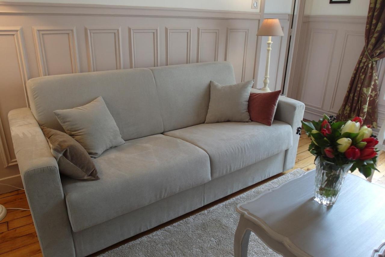 Chambre D Hote : Louvre Elegant Apt Suite Paris Exterior foto
