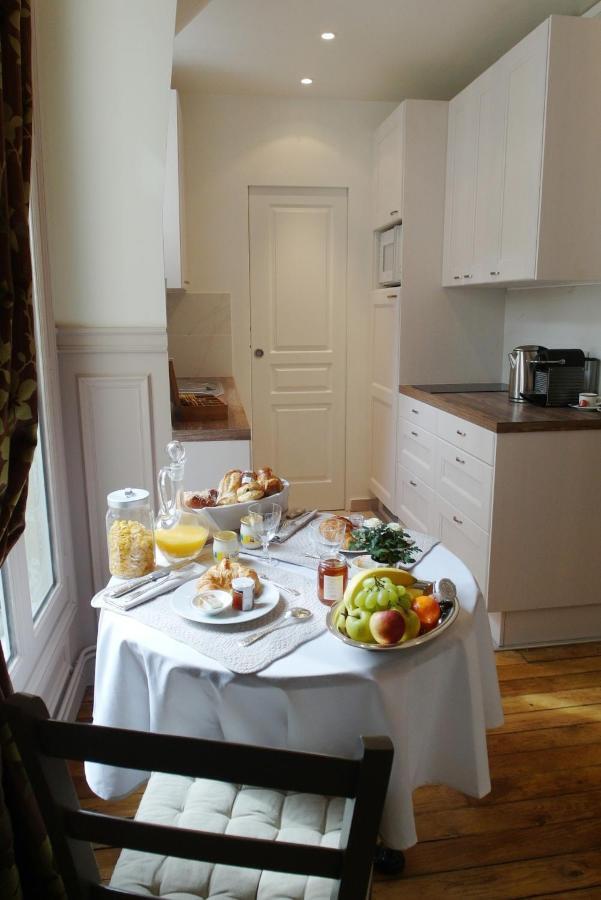 Chambre D Hote : Louvre Elegant Apt Suite Paris Exterior foto